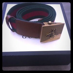 Gucci-canvas web belt. Green/Red/Green with bee